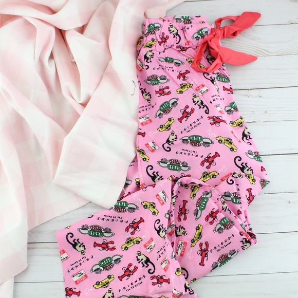 FRIENDS Intimates & Sleepwear  Friends The Tv Series Tee Pants Pj Set